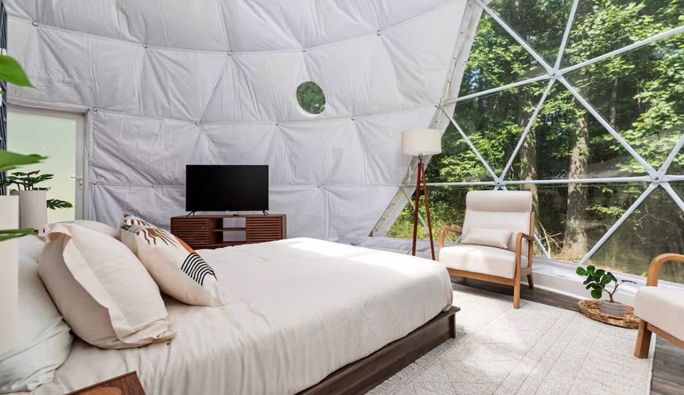 glamping domes Ontario