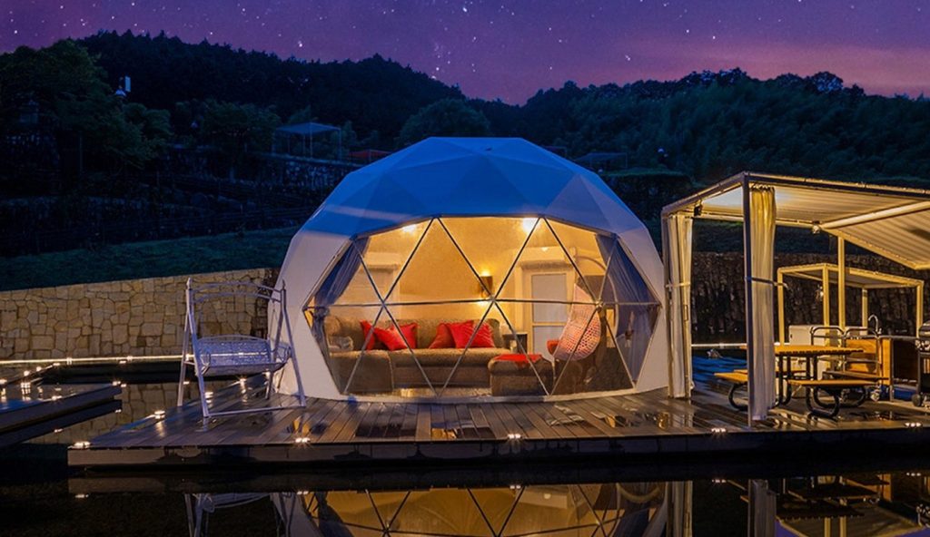 Luxury glamping